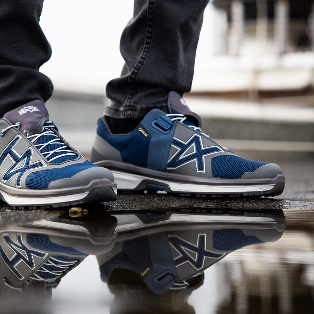 360005_con_go_gtx_low_navy_grey_act02_web 360005_con_go_gtx_low_navy_grey_act02_web01910