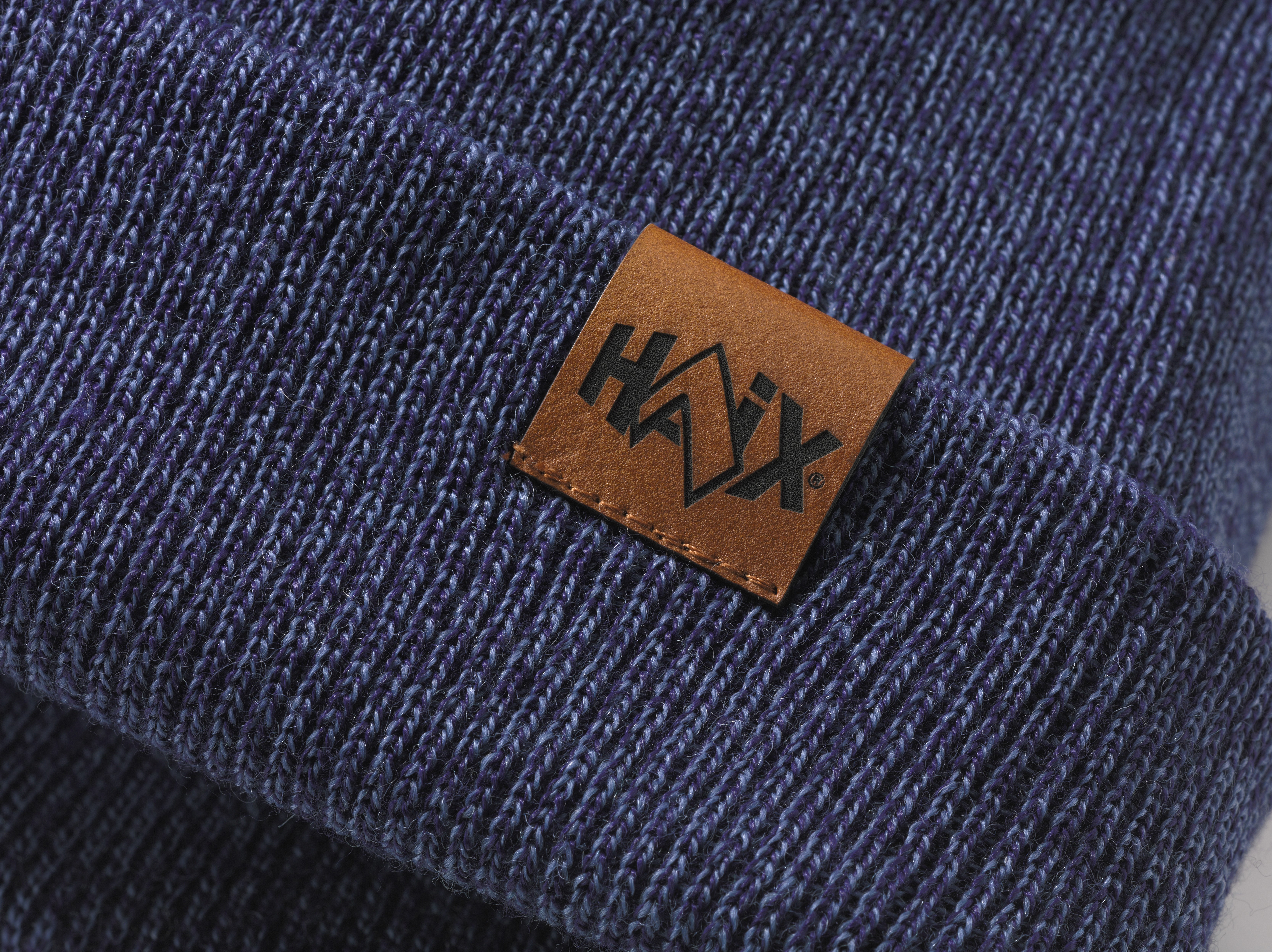 956006_BC_Beanie_navy_detail 956006_bc_beanie_navy_detail01910