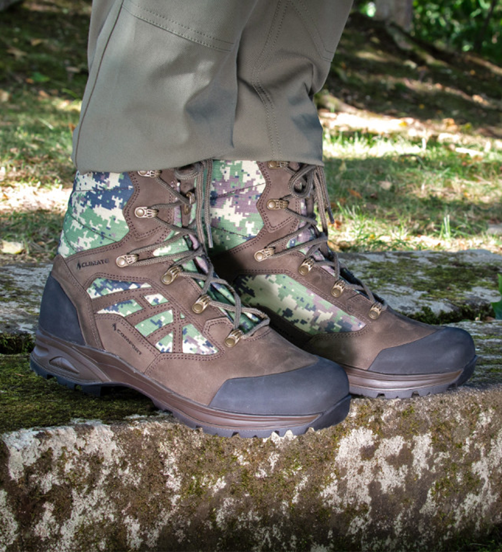 Nature-Camo-V8-action Nature-Camo-V8-action