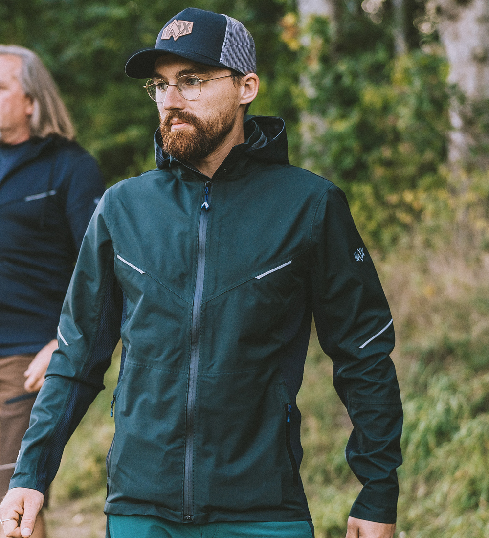 1000x1100px_951061_weatherproof-jacket-gtx-green-201910
